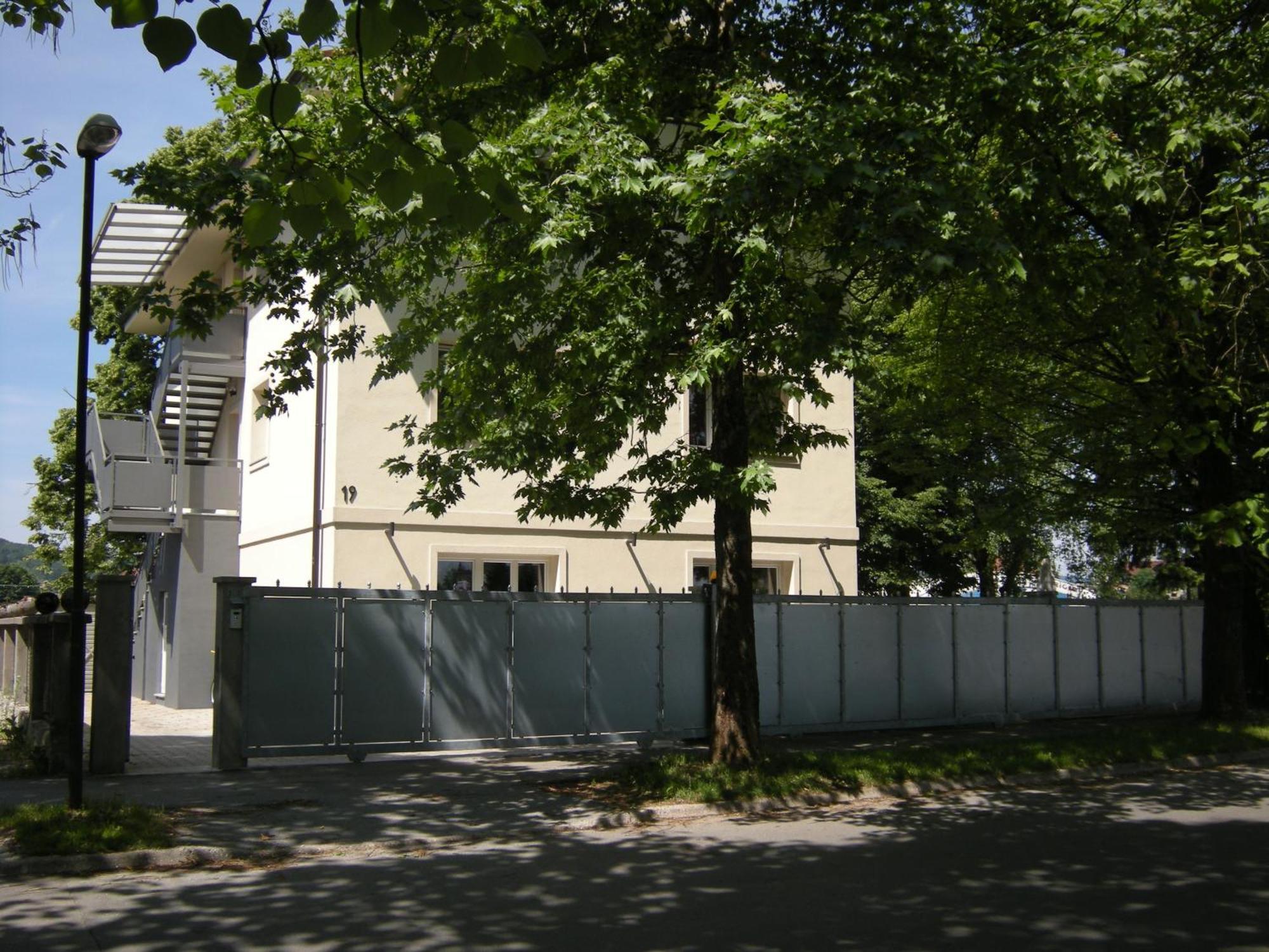 Vila Ema Apartments And Rooms Ljubljana Ngoại thất bức ảnh