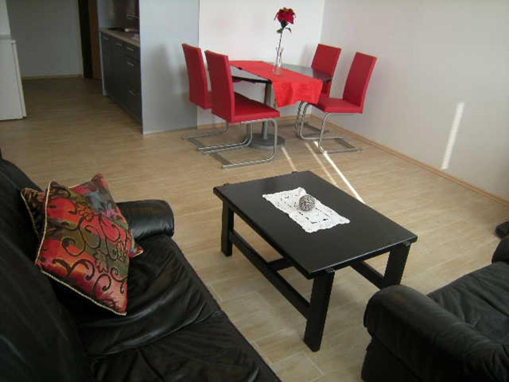 Vila Ema Apartments And Rooms Ljubljana Phòng bức ảnh