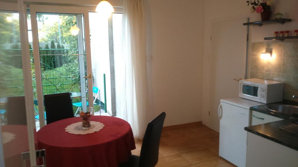 Vila Ema Apartments And Rooms Ljubljana Ngoại thất bức ảnh